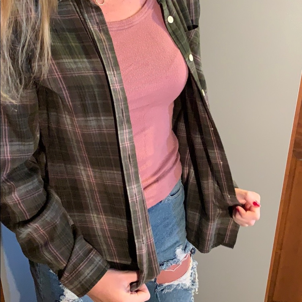 Pink T-shirt and Green and pink Flannel